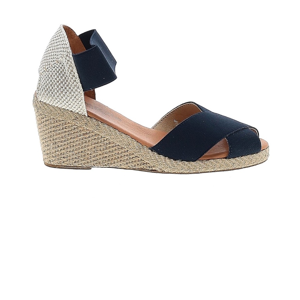 André Assous Erika Espadrille Wedge sandal New 9‎